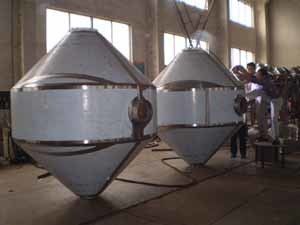 роторная двойная машина для просушки вакуума конуса 2000Л